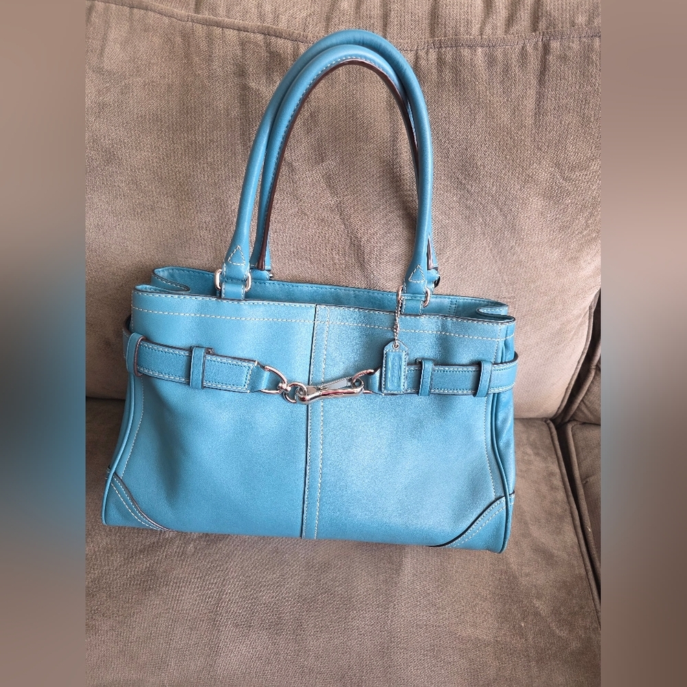 Coach Teal Hamptons Tote F11200 - Picture 1 of 6